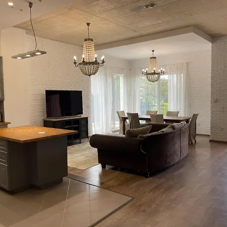 فيلة Luxury In سوزوبول